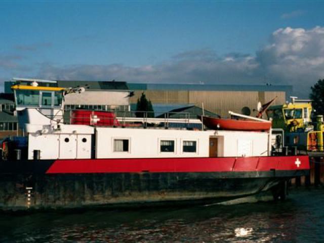 Alpina-Vela auf der Werft
